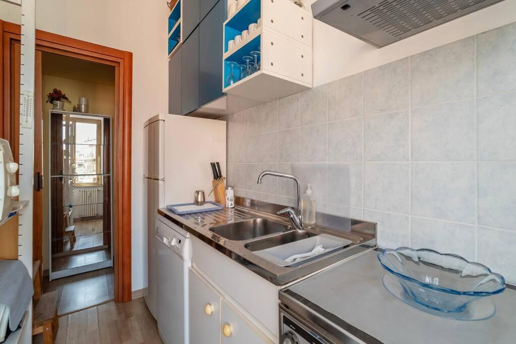 Elegante Appartamento Centrale Roma Esterno foto